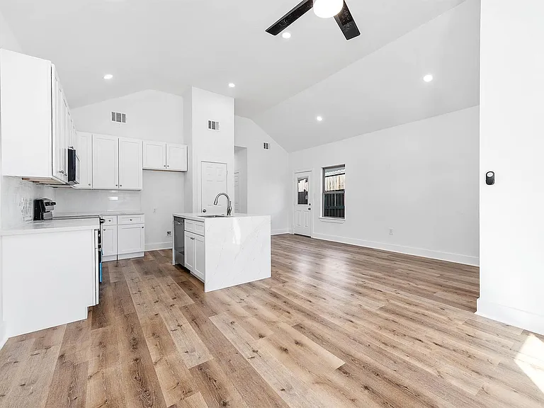 16978 W Hammon — Photo 3