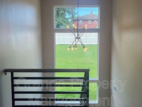3rd image of 632 N 46th St
