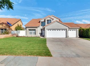 8718 Oakthorn Cir, Riverside, CA 92508