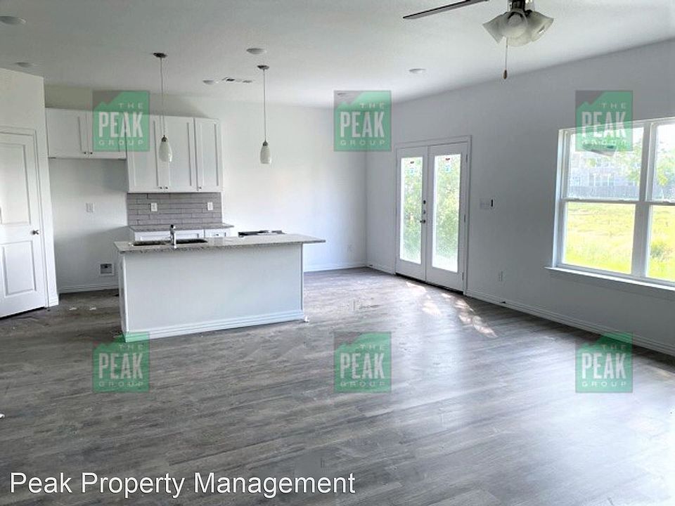 1st image of 5500 Wynwood Dr