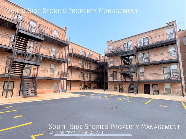 218 E 44th St #3 — Photo 16