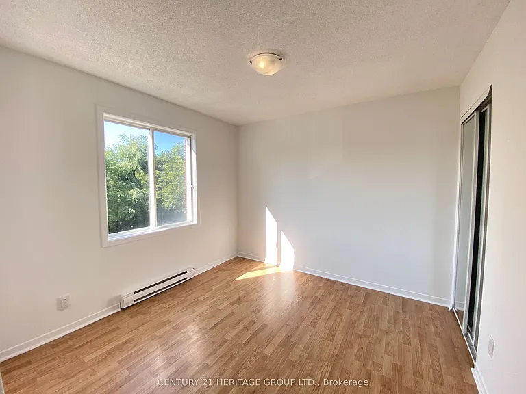 170 Grove St E #302 — Photo 17