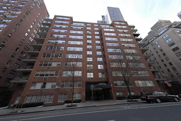 Rented by Corcoran | media 11