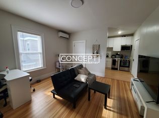 18 Fitzhenry Sq #6, Revere, MA 02151