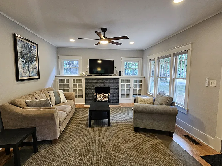 1506 W Cleveland St — Photo 3