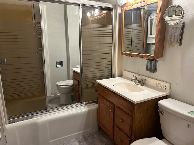 19 Pearl St #2 — Photo 10