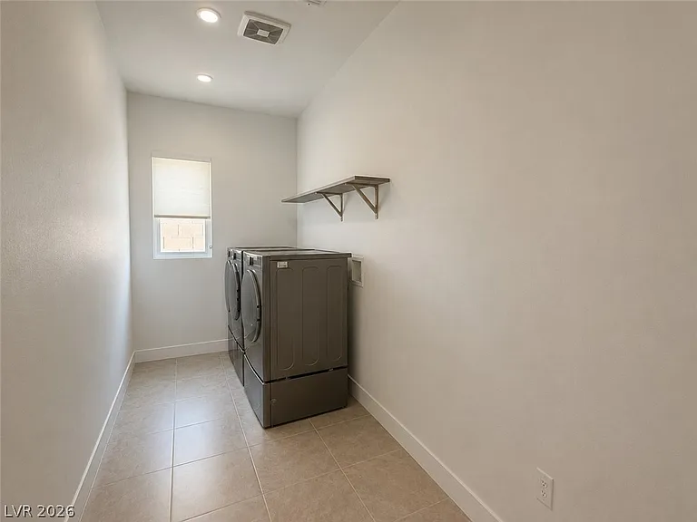 5040 Terramont Dr — Photo 33