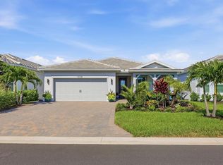 10109 Beachwalk Dr, Englewood, FL 34223