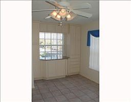 4th image of 3220 NE 10th St APT 9