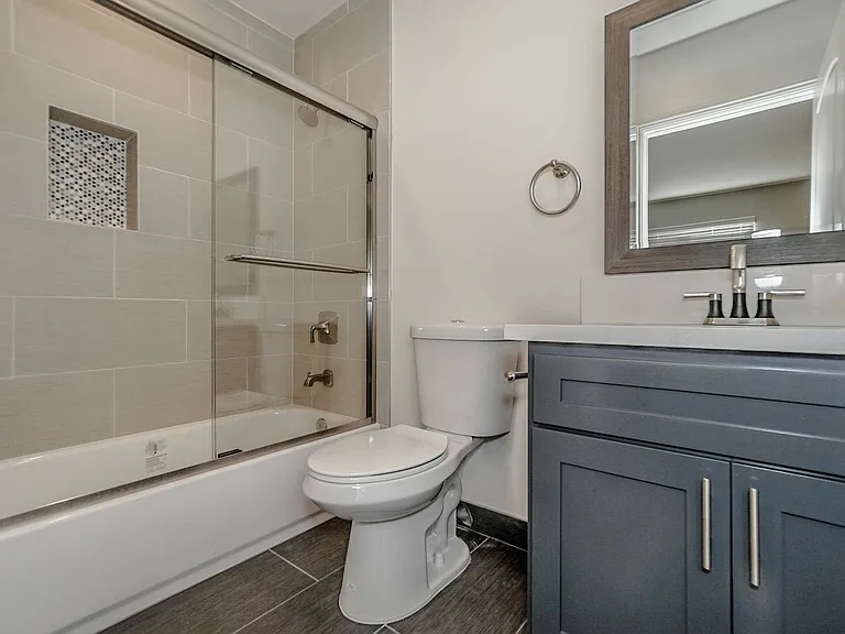 4508 Esmeralda St #1/2 — Photo 28