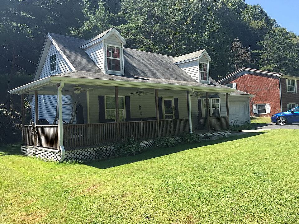 1st image of 138 Fairway Dr