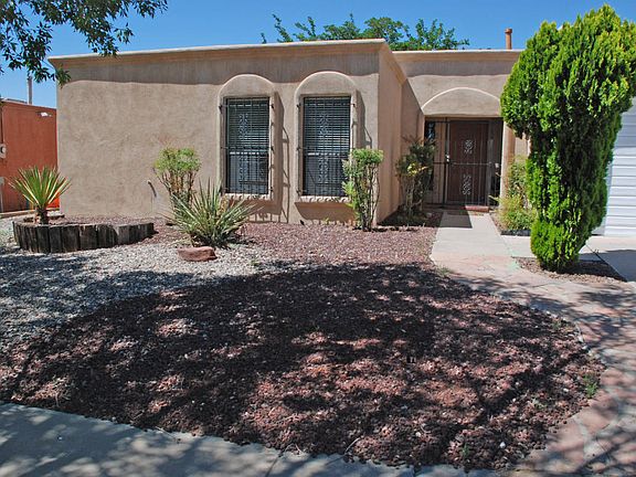 4th image of 6905 Quarter Horse Hl NW
