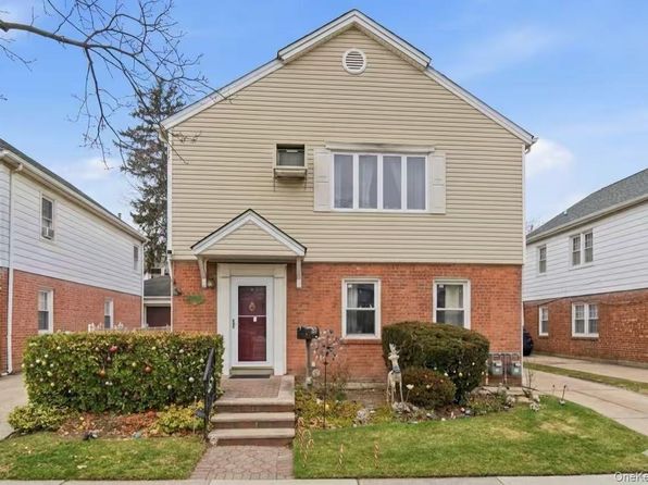 56-20 217th Street, Bayside, NY 11364