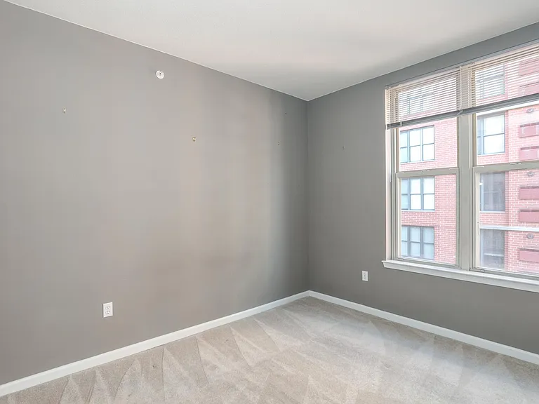 715 6th St NW #601 — Photo 20