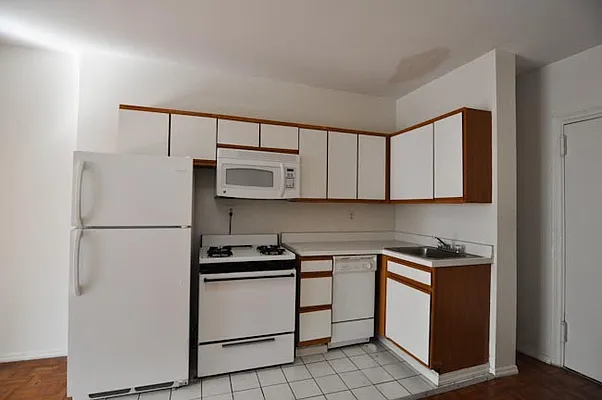 Rented by Bohemia Realty Group | media 1