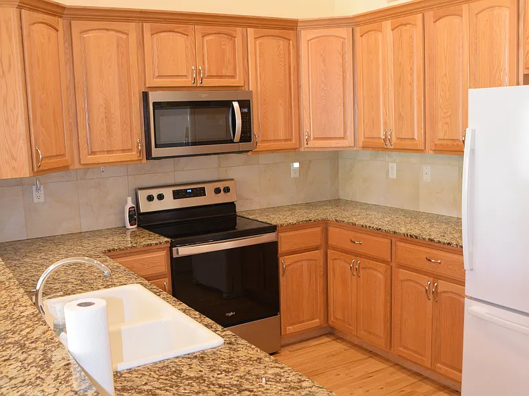 4748 Parachute Cir — Photo 9
