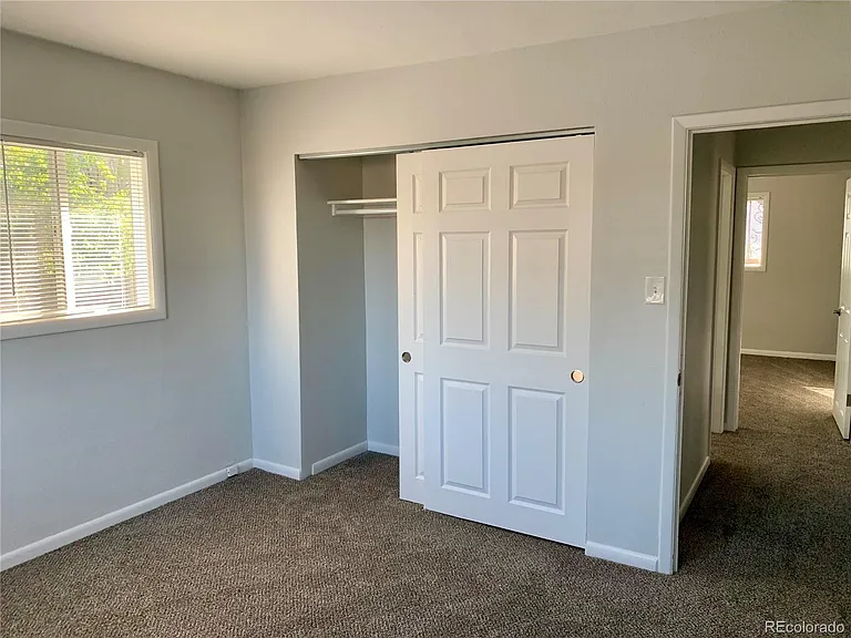 4385 Benton St — Photo 7