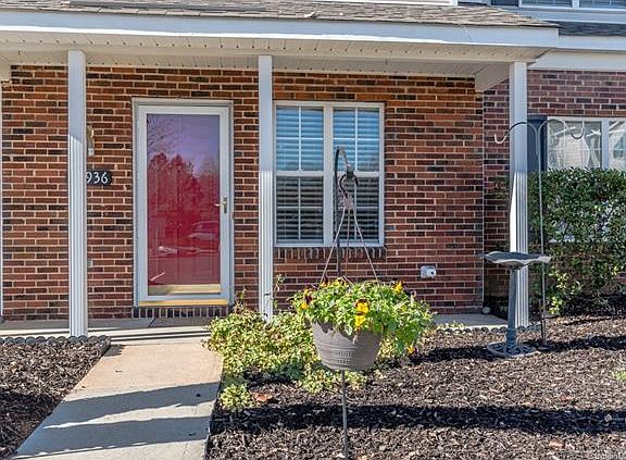 2nd image of 12936 Sickles Dr #1003
