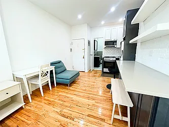 Rented by Bond New York