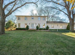 146 Detrie Dr, Green Bay, WI 54301