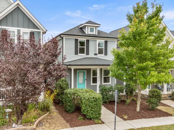 2319 Great Ridge Pkwy, Chapel Hill, NC 27516