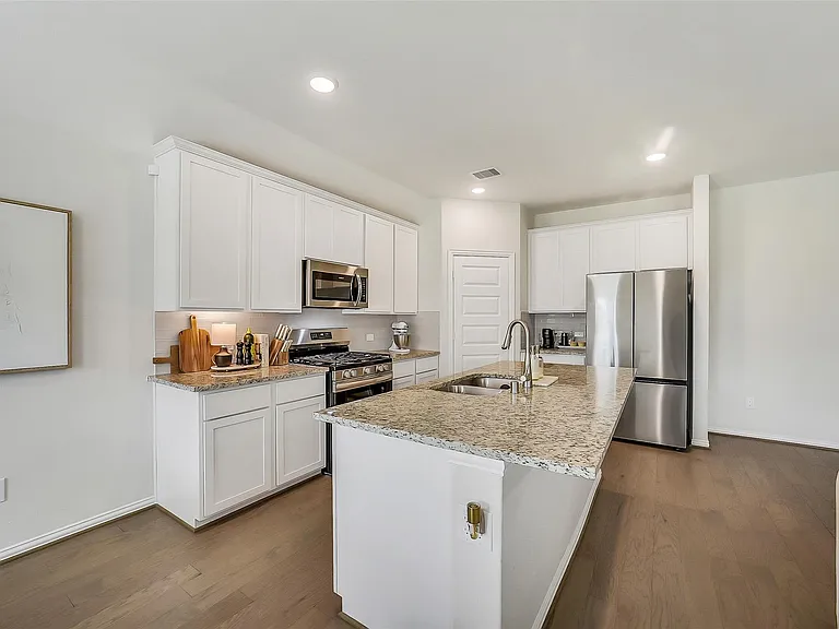 32303 Cedar Crest Dr — Photo 10