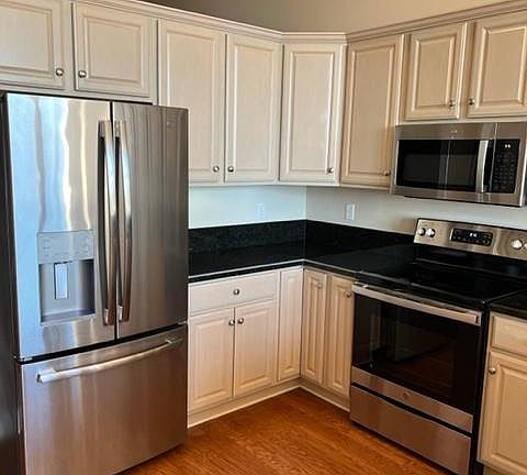 3rd image of 336 S Kalamazoo Mall Unit 507
