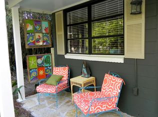 605 Kotzum Ave, Ocean Springs, MS 39564