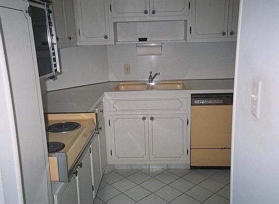 2nd image of 4330 Hillcrest Dr APT 315