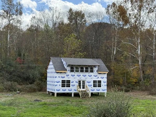 7669 Chase Rd, Albany, OH 45710