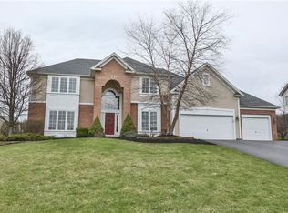 6 Valais Ct, Fairport, NY 14450