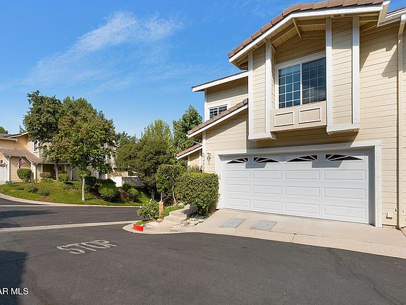 3rd image of 30993 Lexington Way
