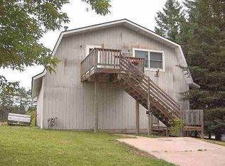 221 Quincy St, Kingsford, MI 49802