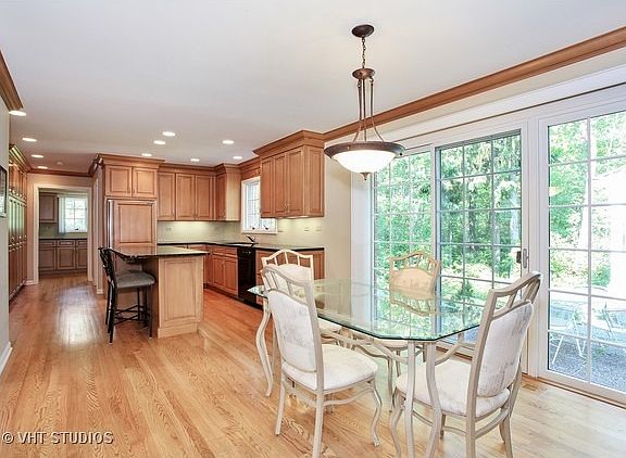 5th image of 495 McCormick Dr