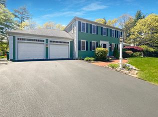 42 Wildwood Rd, Pembroke, MA 02359