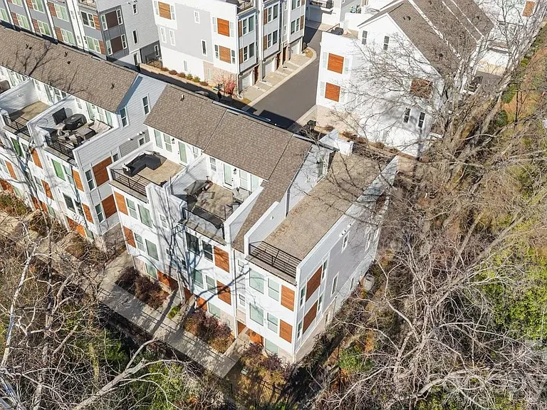 5011 York Park Ln — Photo 25
