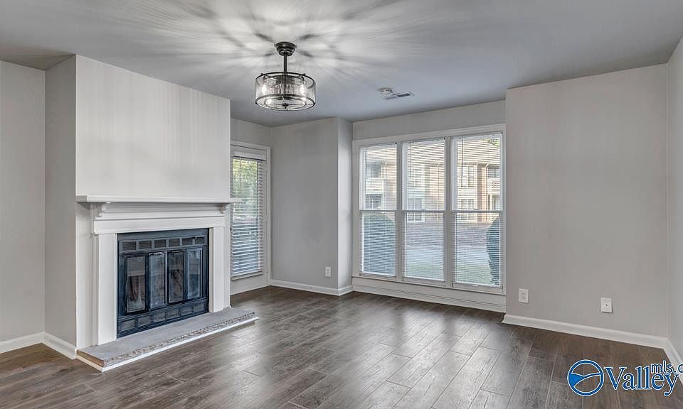 1st image of 4905 Seven Pine Cir #3