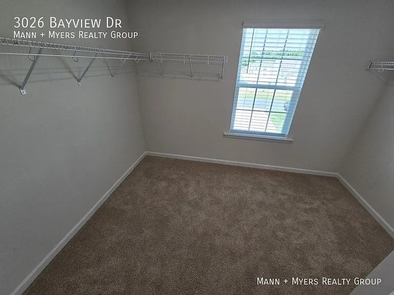 3026 Bayview Dr — Photo 25