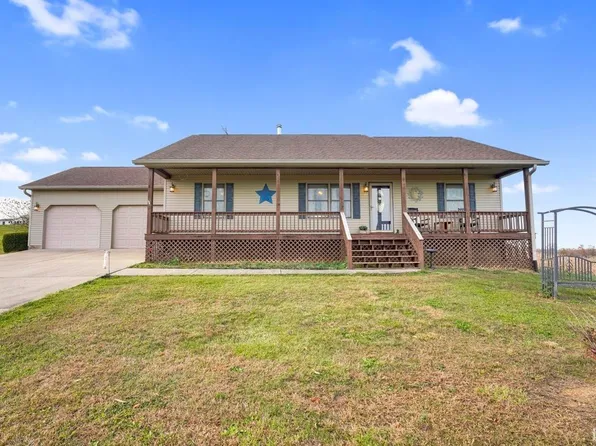 1725 Burton Cemetery Rd, Mitchell, IN 47446