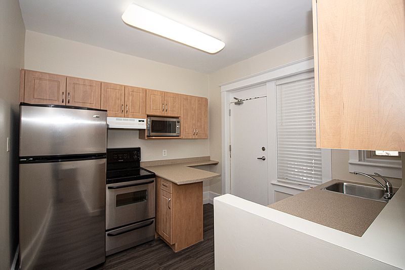 Winnipeg Apartment for rent - 2 Bedrooms — photo 19
