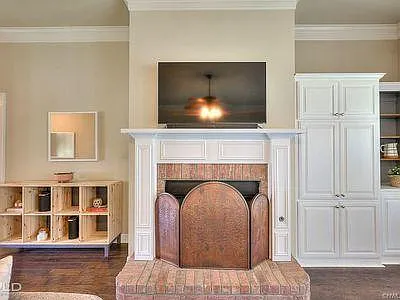 302 Haguewood Cir — Photo 8