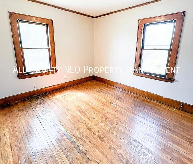 680 Sherman St #3 — Photo 2