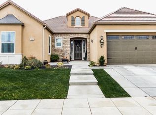 3552 Soledad Ave, Clovis, CA 93619