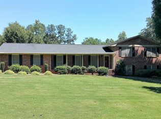 105 King Arthur Dr, Anderson, SC 29621