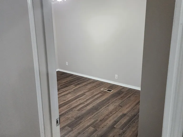 640 Houston St — Photo 5