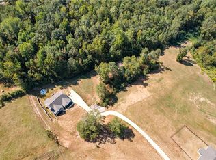 273 Lee Road 852, Opelika, AL 36804