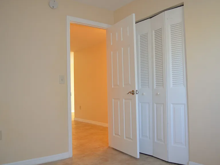 7442 Como Dr — Photo 14