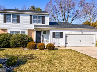 3 Cottonwood Ct, Newark, DE 19702