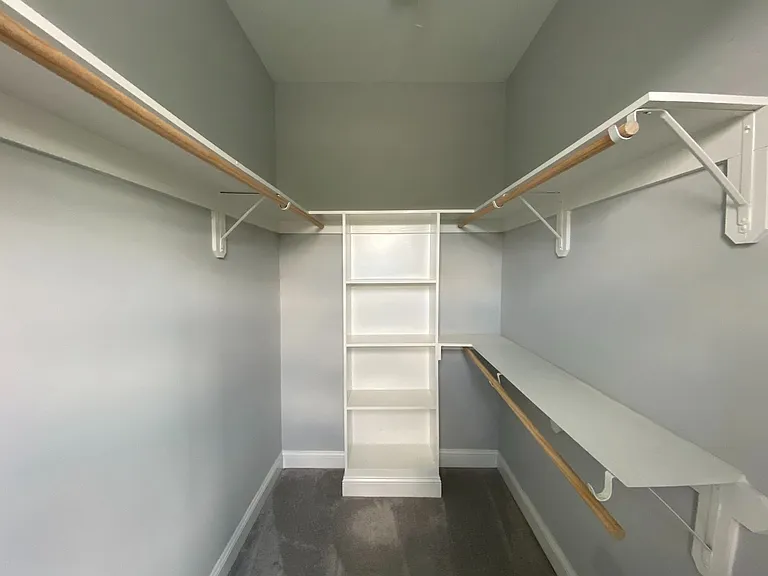 118 Philips Sq — Photo 39