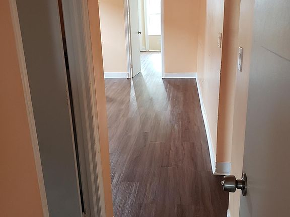 5th image of 91 Hill St APT 2